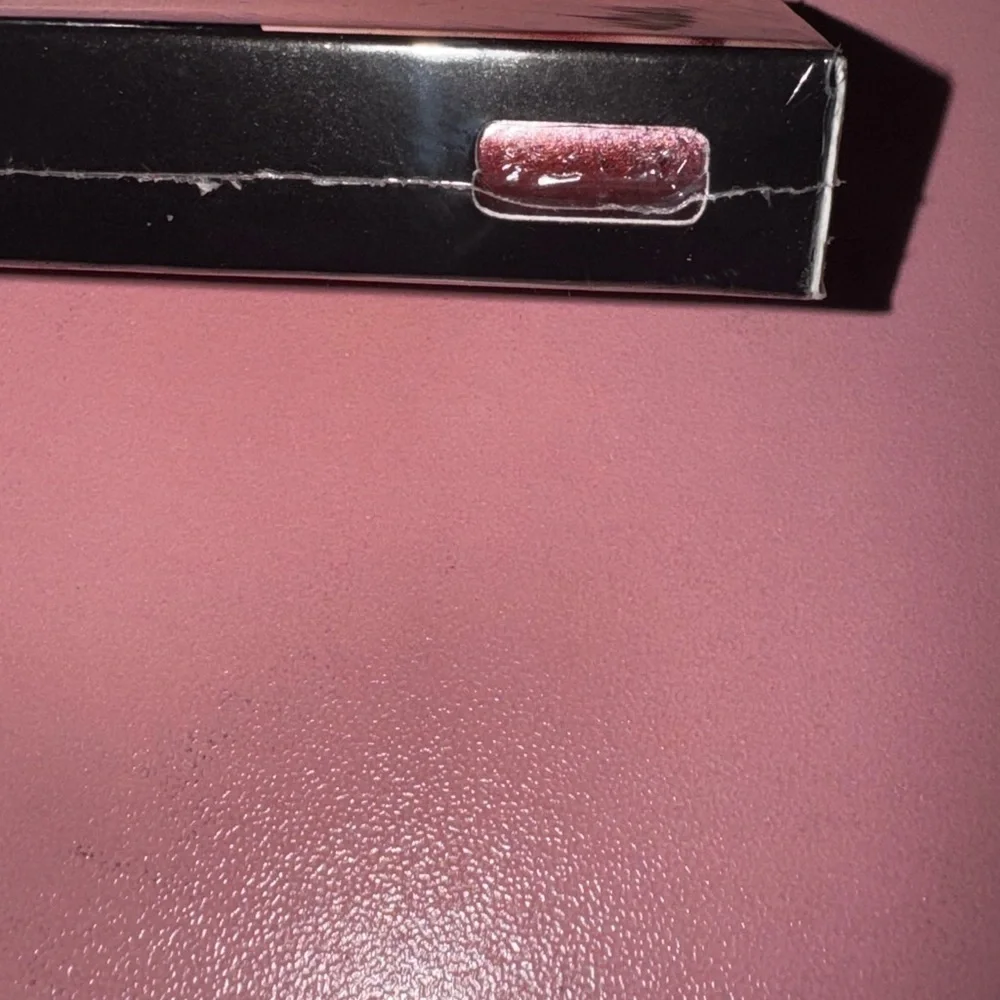 Tsuvimi 2-in-1 Shimmer Eyeshadow Stick – Wine & Mulberry